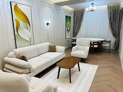 Kirayə verilir 2 otaqlı mənzil 77 m² — Bakı, Nizami 2 otaq 77.00 m²
