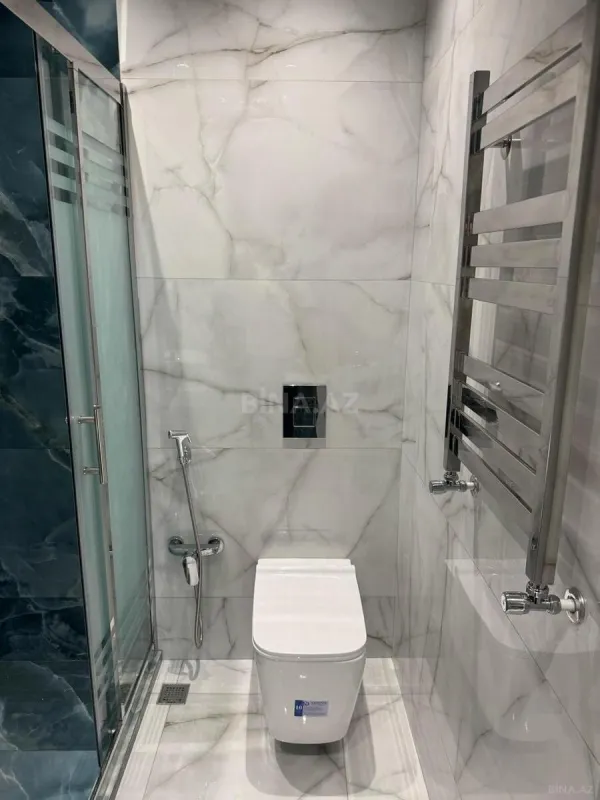 Kirayə verilir 2 otaqlı mənzil 77 m²