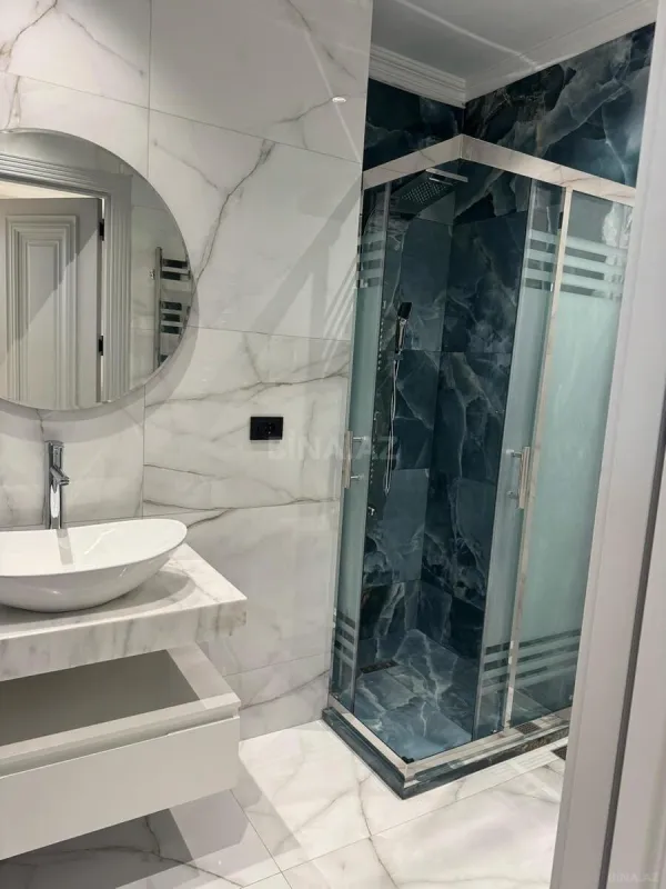 Kirayə verilir 2 otaqlı mənzil 77 m²