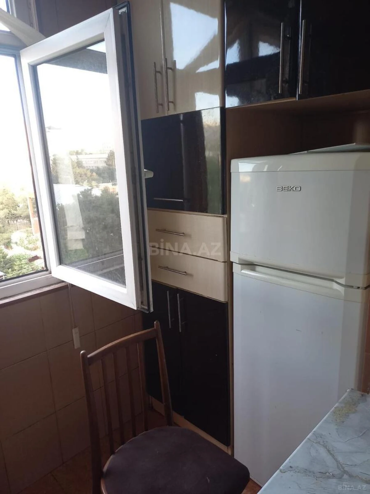 Satılır 2 otaqlı mənzil 65 m²