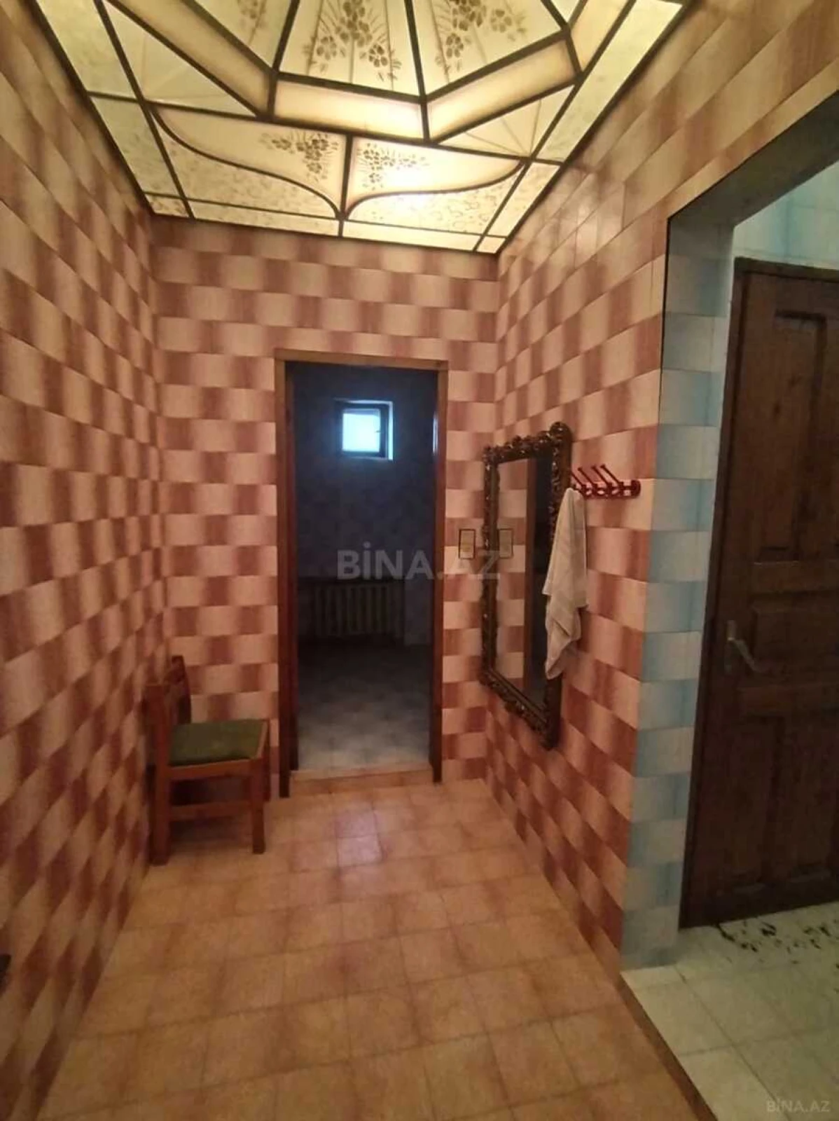 Satılır 5 otaqlı həyət evi 500 m²