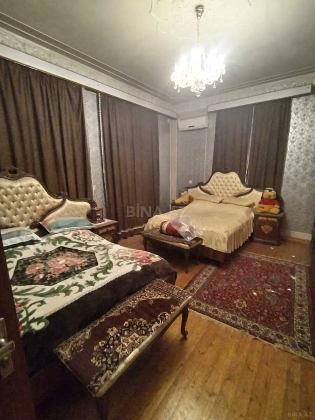 Satılır 5 otaqlı həyət evi 500 m²