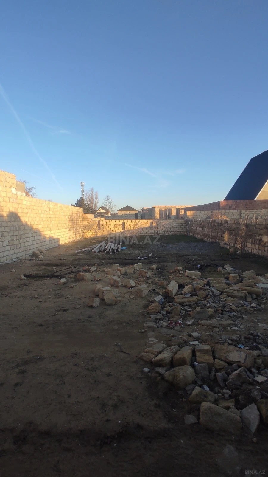 Satılır torpaq sahəsi 1.8 m²