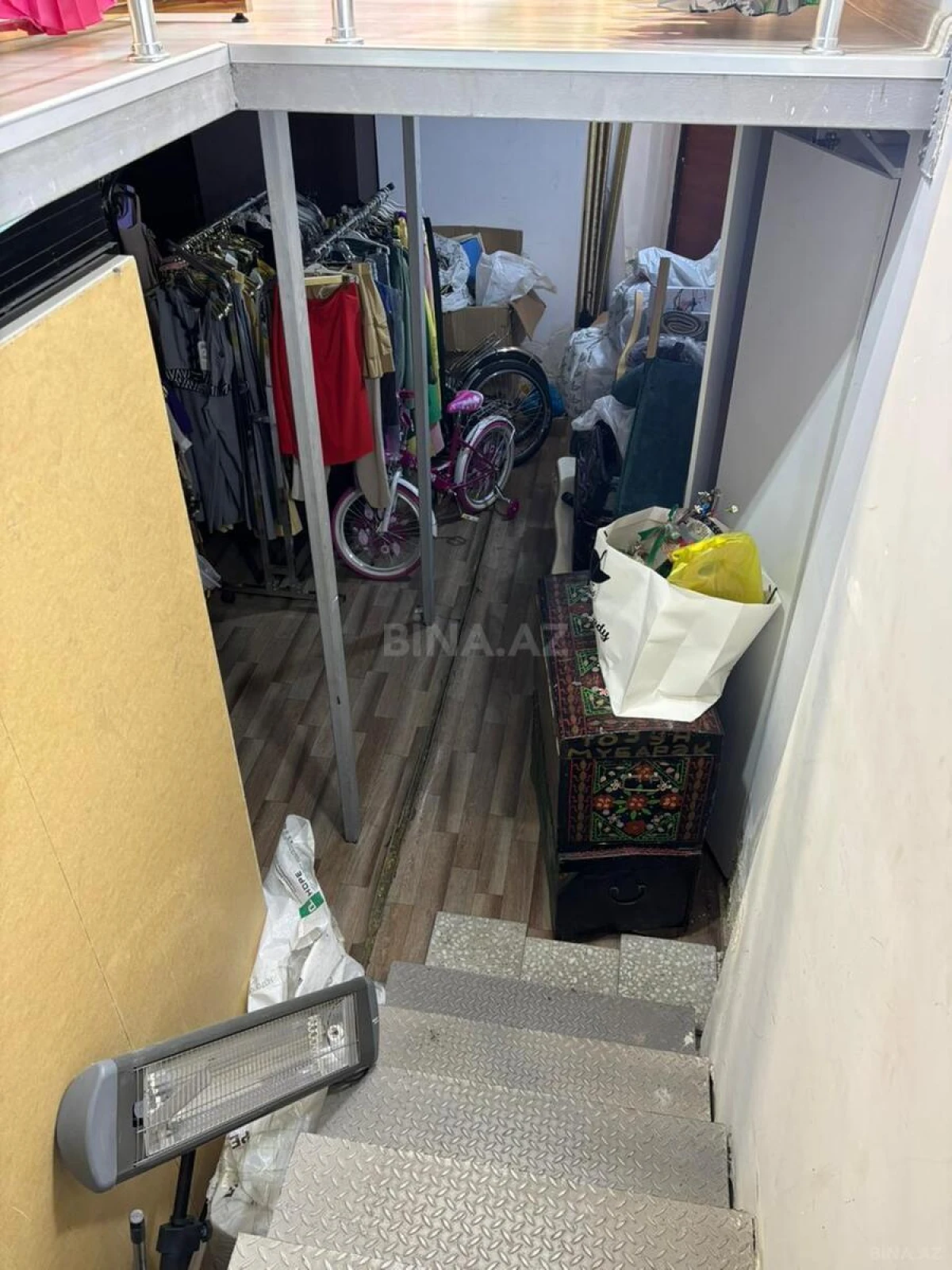 Kirayə verilir obyekt 385 m²