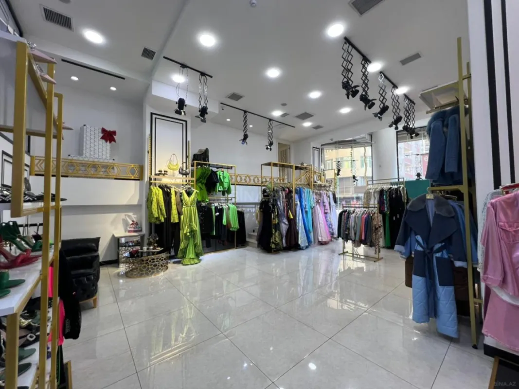 Kirayə verilir obyekt 385 m²