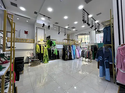 Kirayə verilir obyekt 385 m²