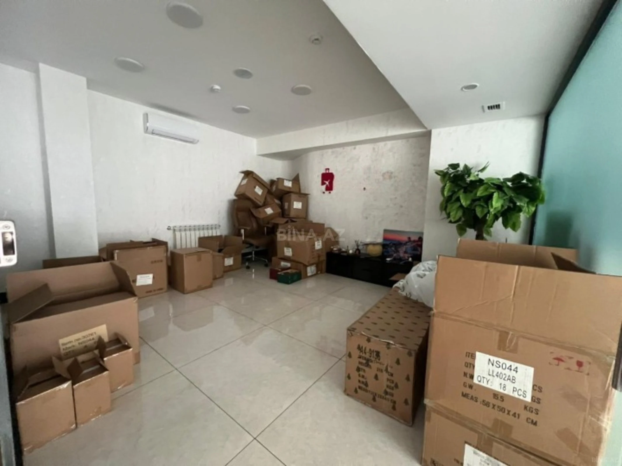 Kirayə verilir obyekt 385 m²