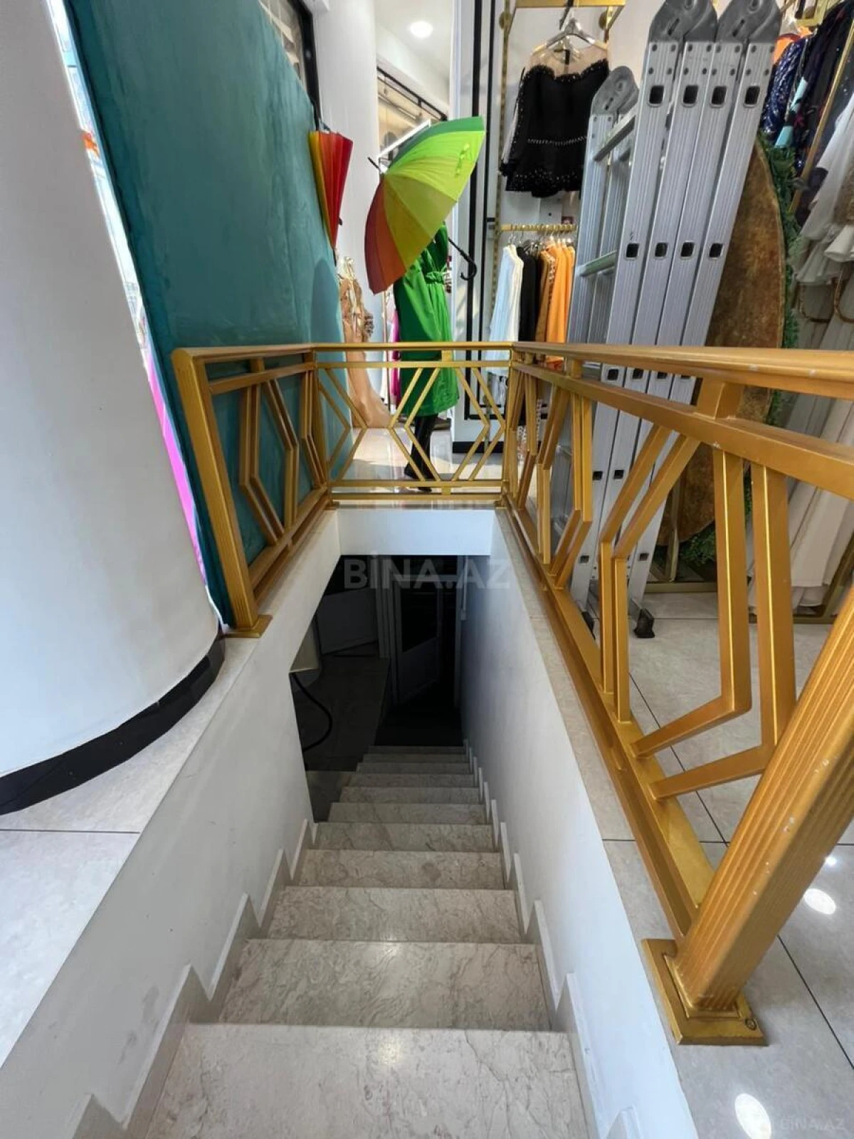 Kirayə verilir obyekt 385 m²