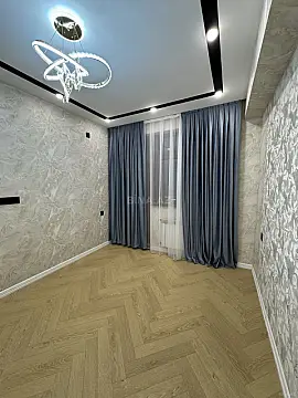 Satılır 2 otaqlı mənzil 88 m²