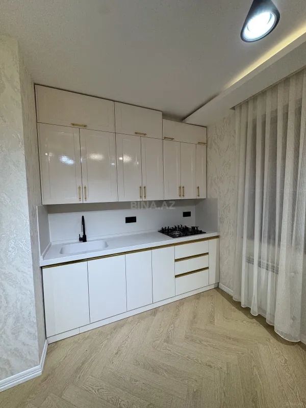 Satılır 2 otaqlı mənzil 88 m²