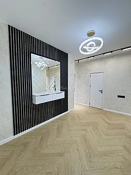 Satılır 2 otaqlı mənzil 88 m²