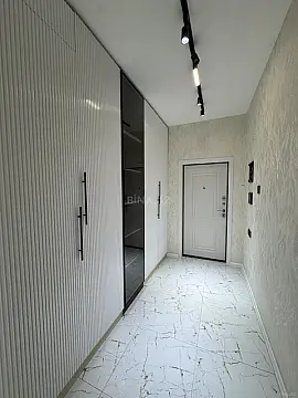 Satılır 2 otaqlı mənzil 88 m²