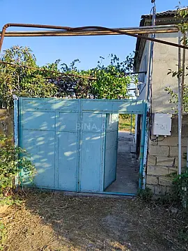 Satılır 2 otaqlı həyət evi 73 m²