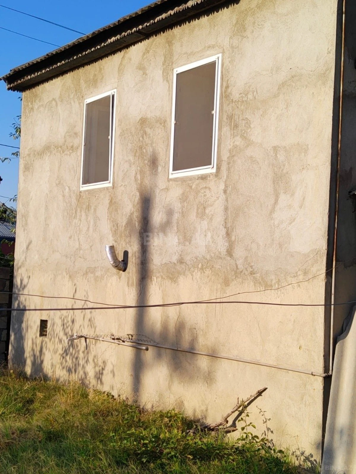 Satılır 2 otaqlı həyət evi 73 m²