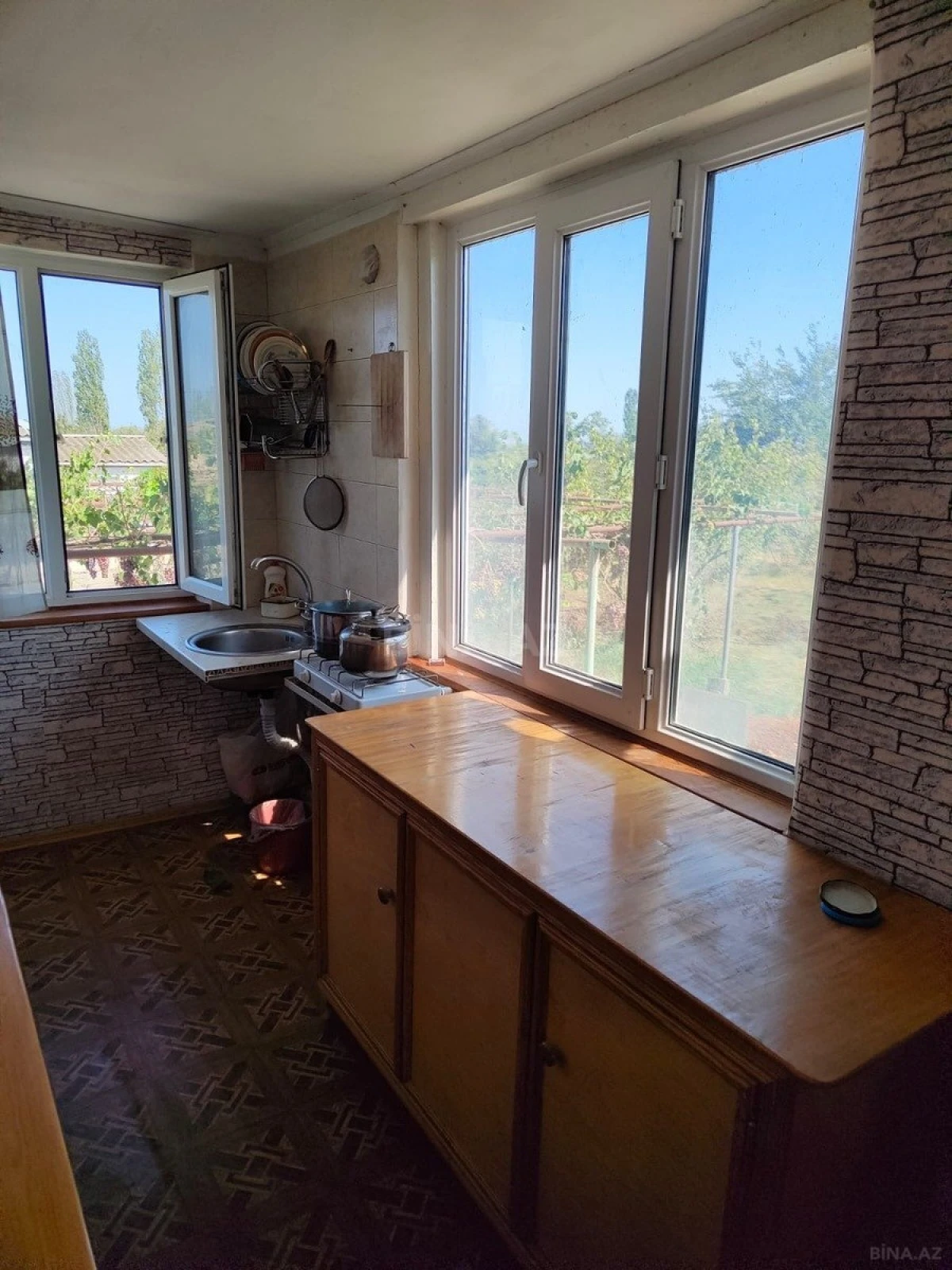 Satılır 2 otaqlı həyət evi 73 m²