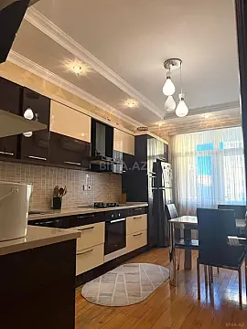 Satılır 3 otaqlı mənzil 117 m²