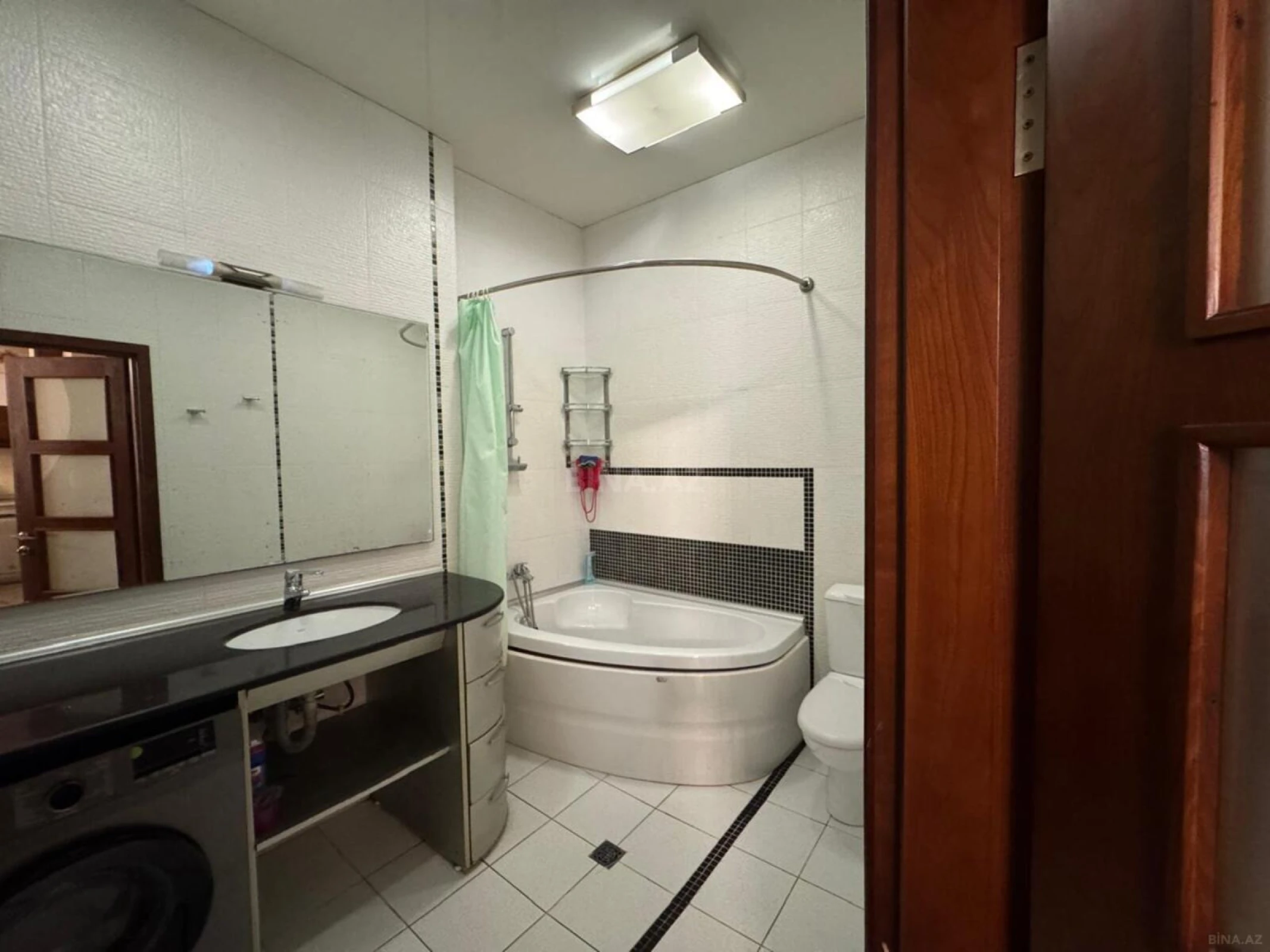 Kirayə verilir 3 otaqlı mənzil 100 m²