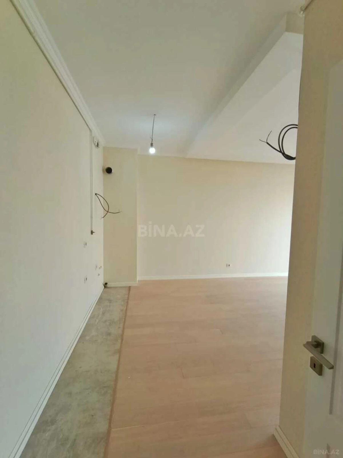 Satılır 3 otaqlı mənzil 72 m²