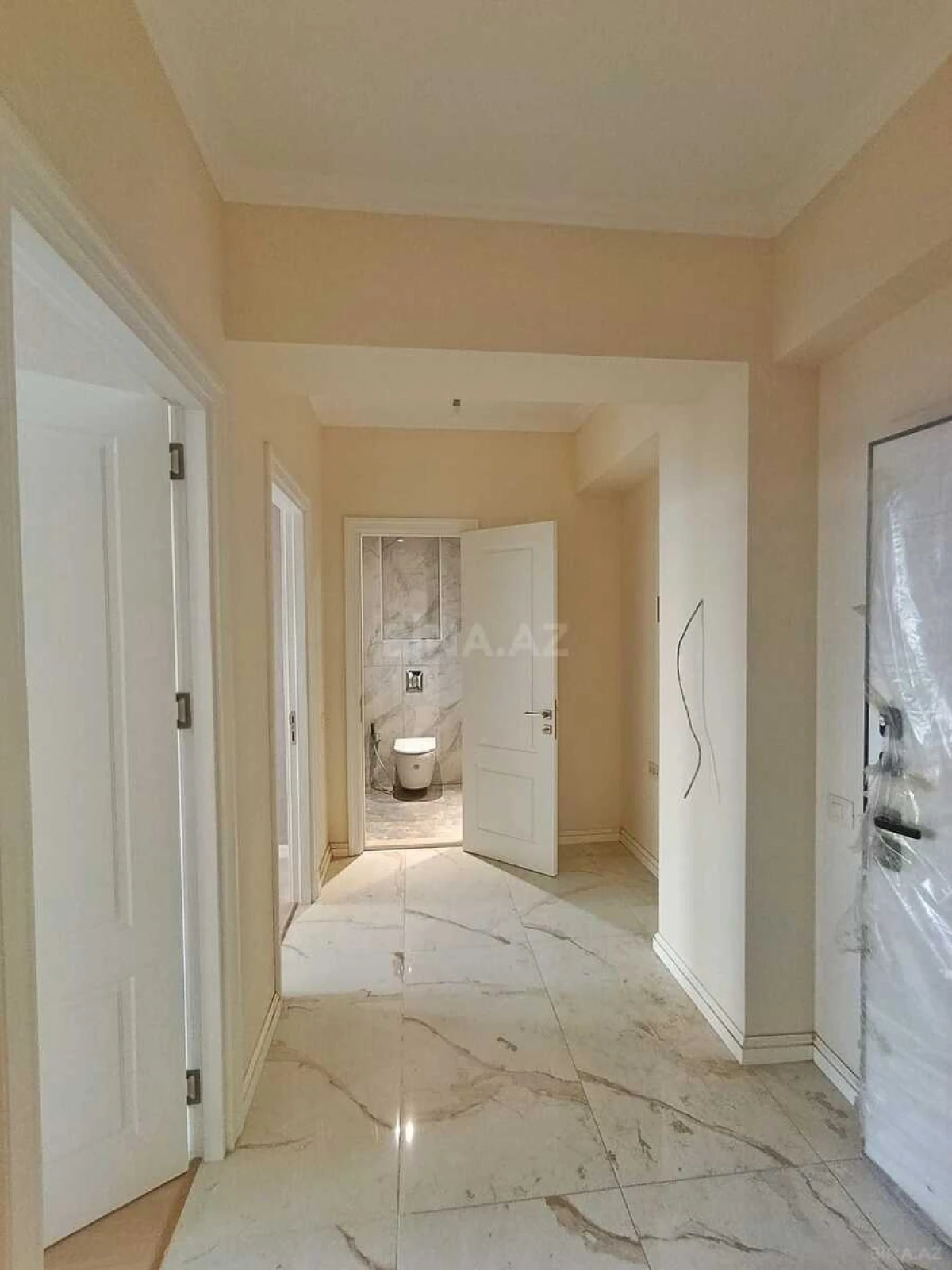 Satılır 3 otaqlı mənzil 72 m²