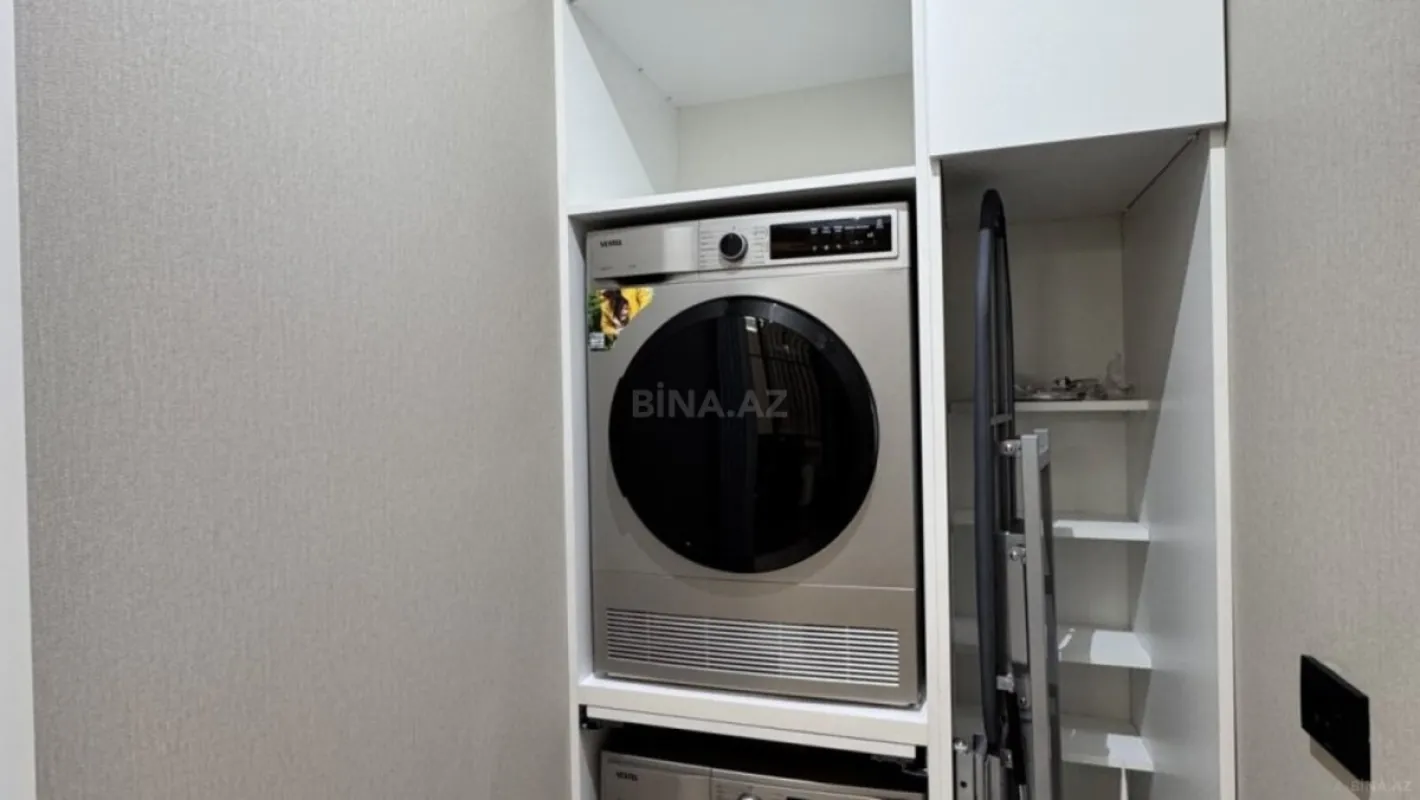 Satılır 2 otaqlı mənzil 87 m²