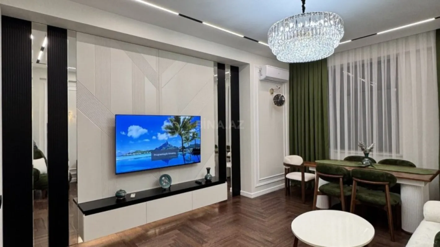 Satılır 2 otaqlı mənzil 87 m²