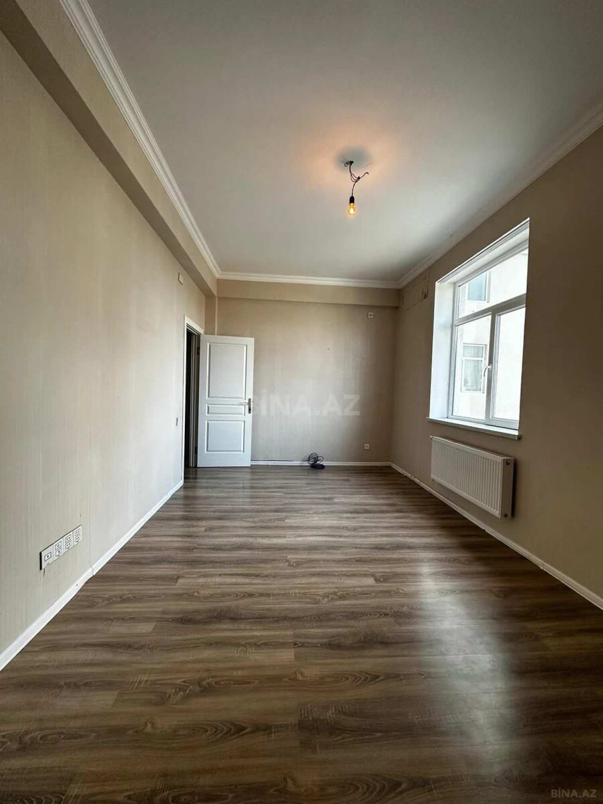 Satılır 3 otaqlı mənzil 84 m²