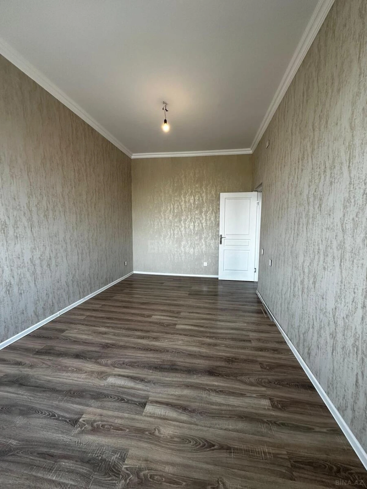 Satılır 3 otaqlı mənzil 84 m²