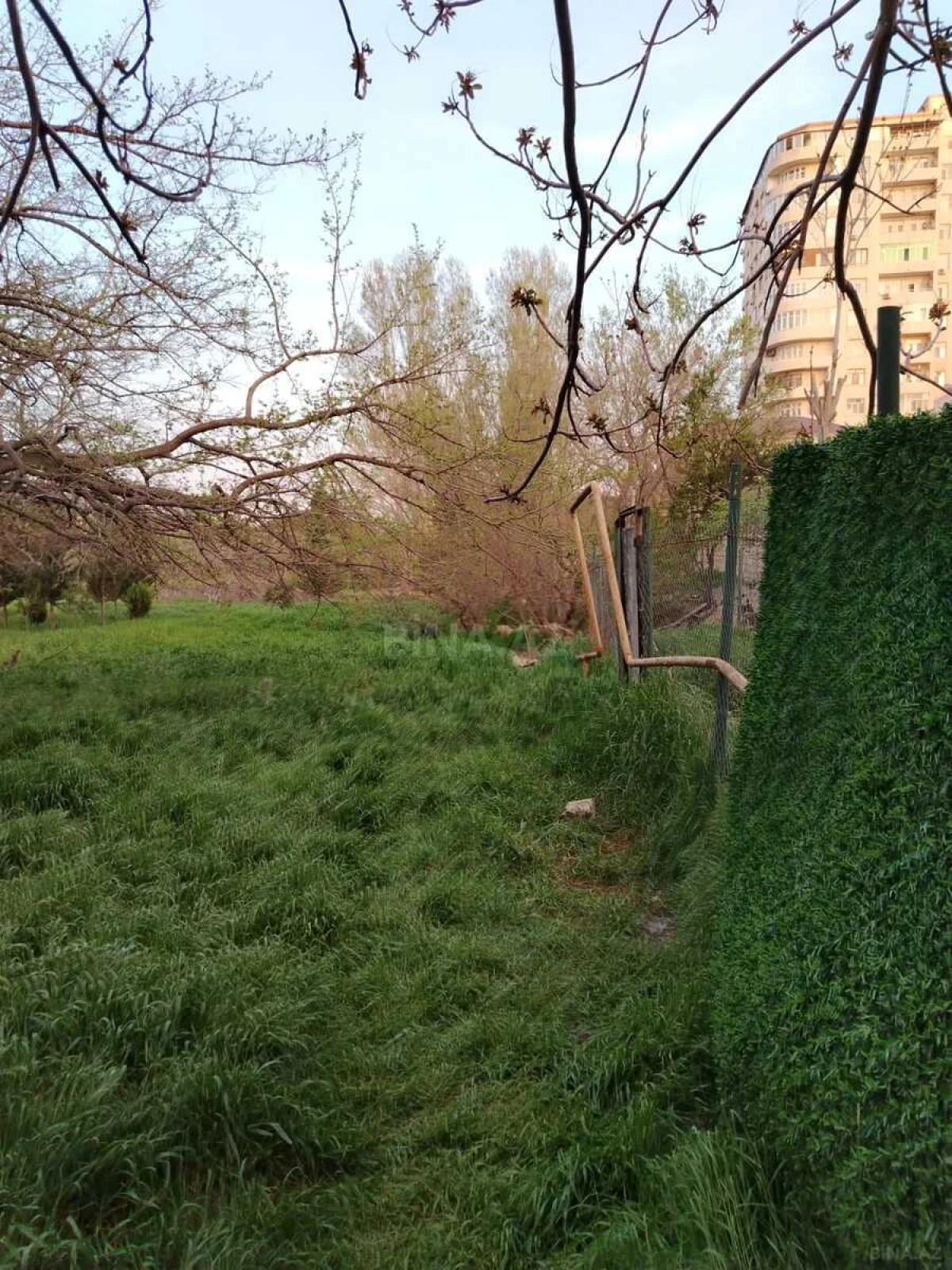 Satılır torpaq sahəsi 4 m²