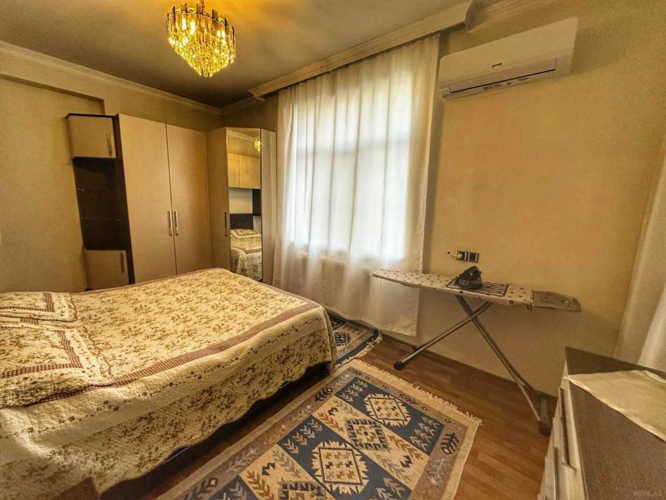Satılır 3 otaqlı mənzil 110 m²