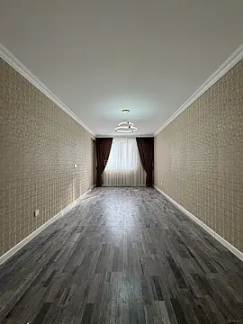 Satılır 3 otaqlı mənzil 135 m²
