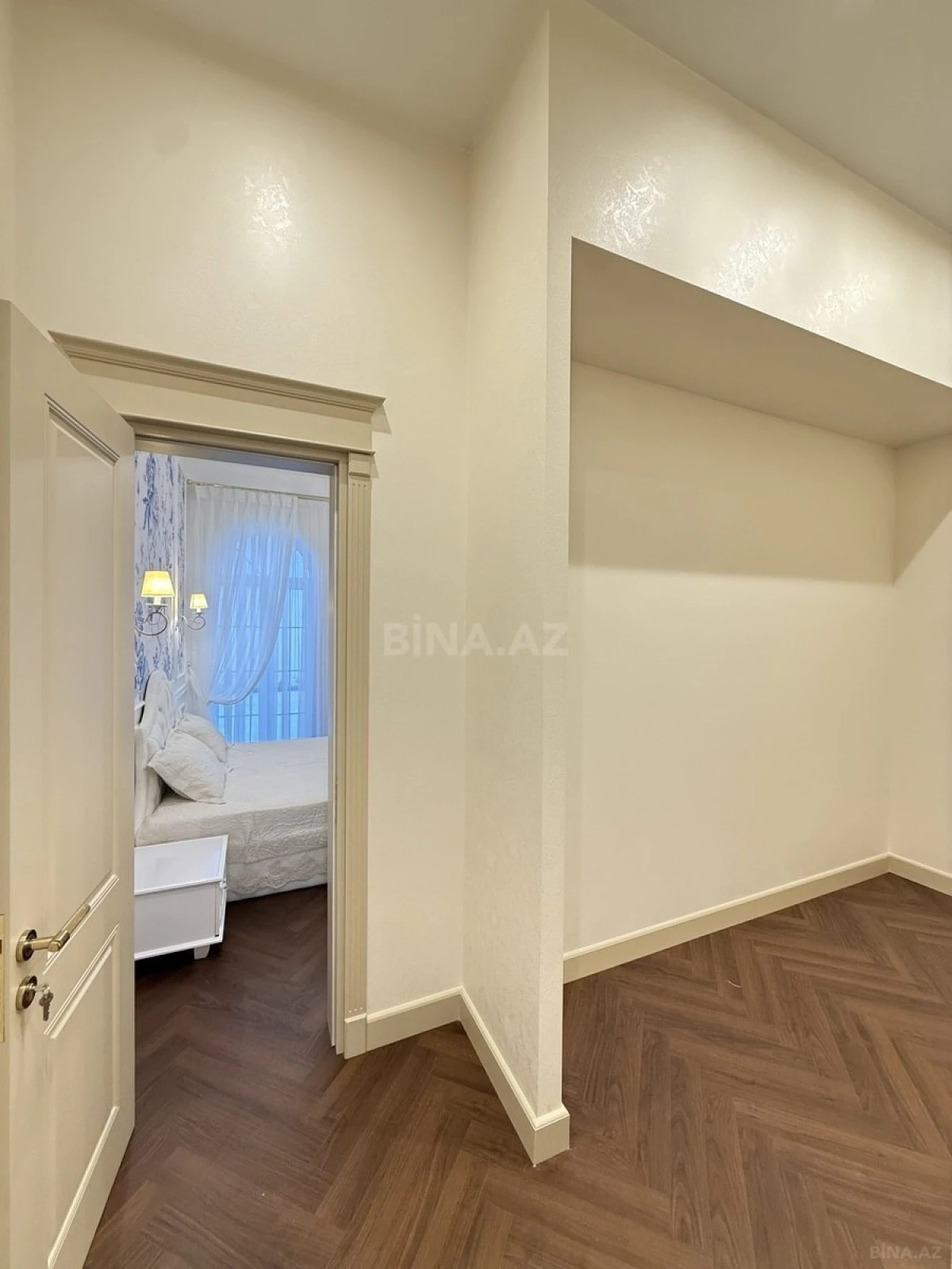 Satılır 4 otaqlı həyət evi 130 m²