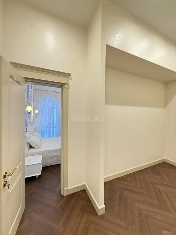 Satılır 4 otaqlı həyət evi 130 m²