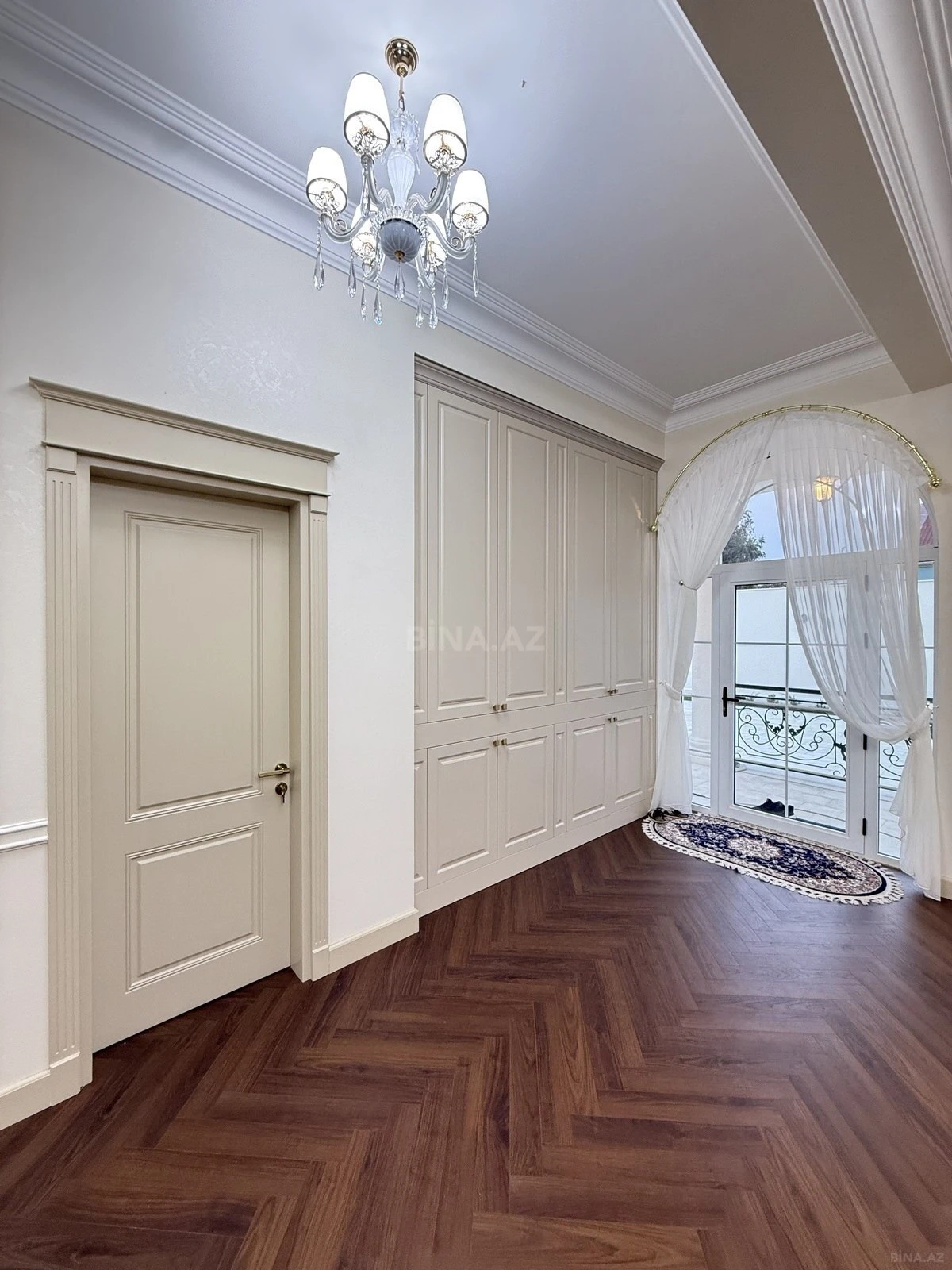 Satılır 4 otaqlı həyət evi 130 m²