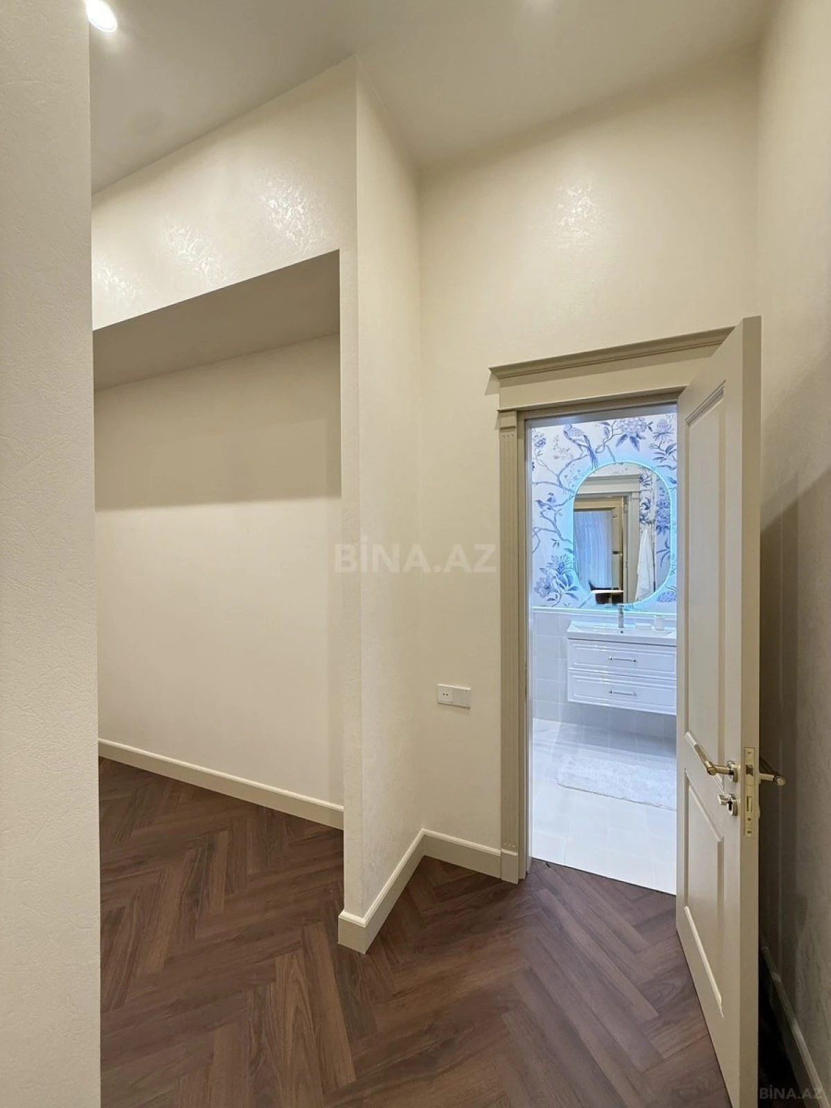 Satılır 4 otaqlı həyət evi 130 m²