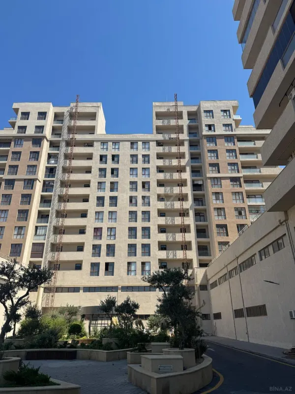 Satılır 2 otaqlı mənzil 86 m²