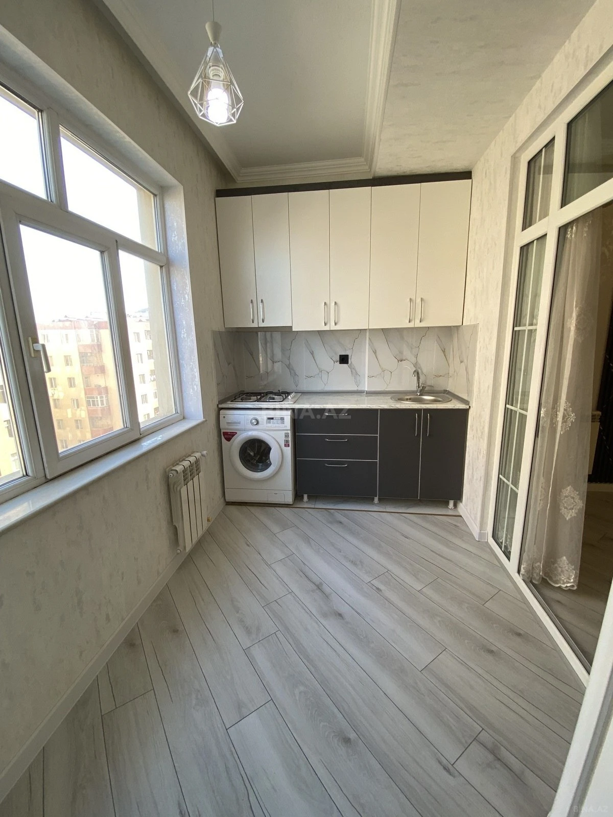 Satılır 3 otaqlı mənzil 74 m²