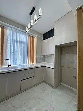 Satılır 2 otaqlı mənzil 68 m²