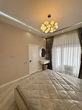Satılır 2 otaqlı mənzil 68 m²
