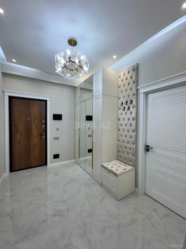 Satılır 2 otaqlı mənzil 68 m²