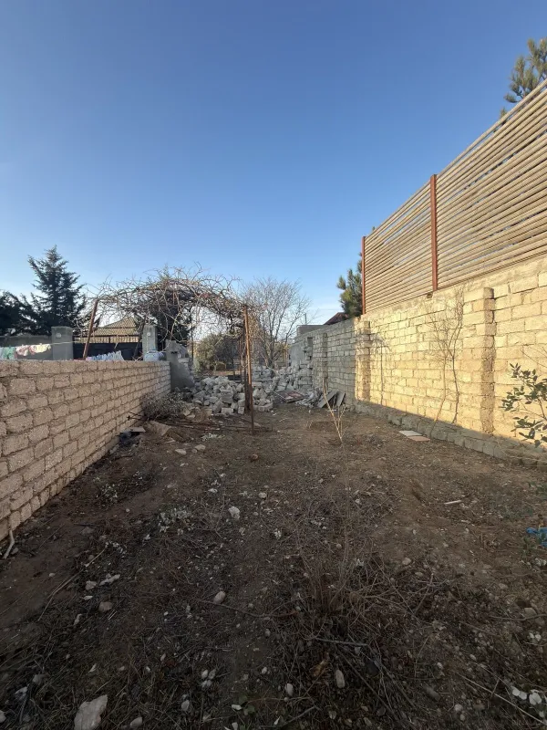 Satılır torpaq sahəsi 6 m²