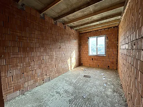 Satılır 2 otaqlı mənzil 49 m²