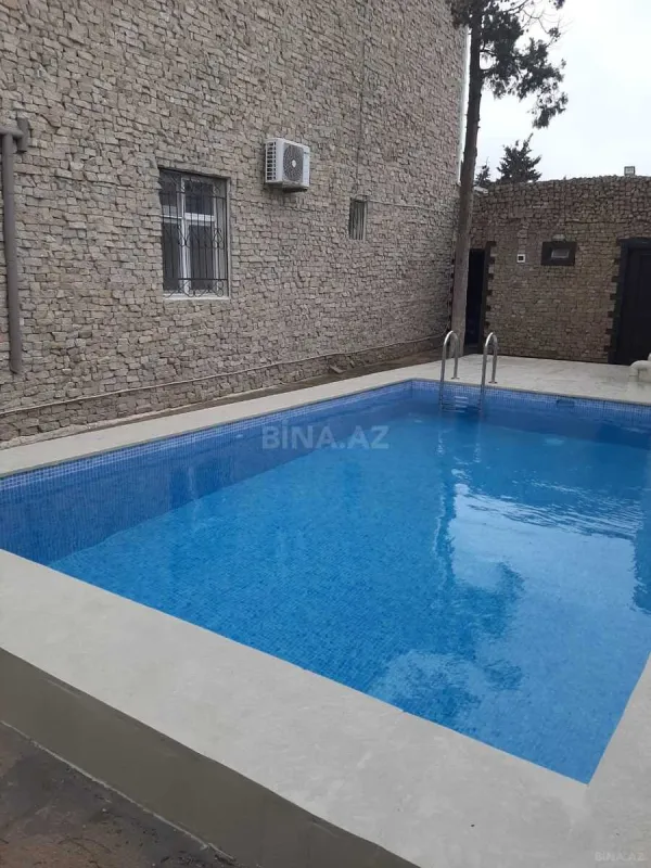 Satılır 7 otaqlı həyət evi 360 m²