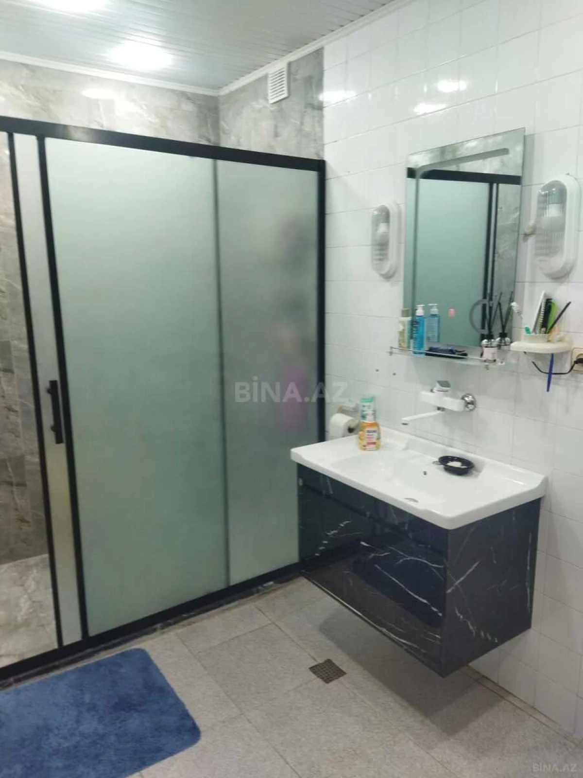 Satılır 7 otaqlı həyət evi 360 m²