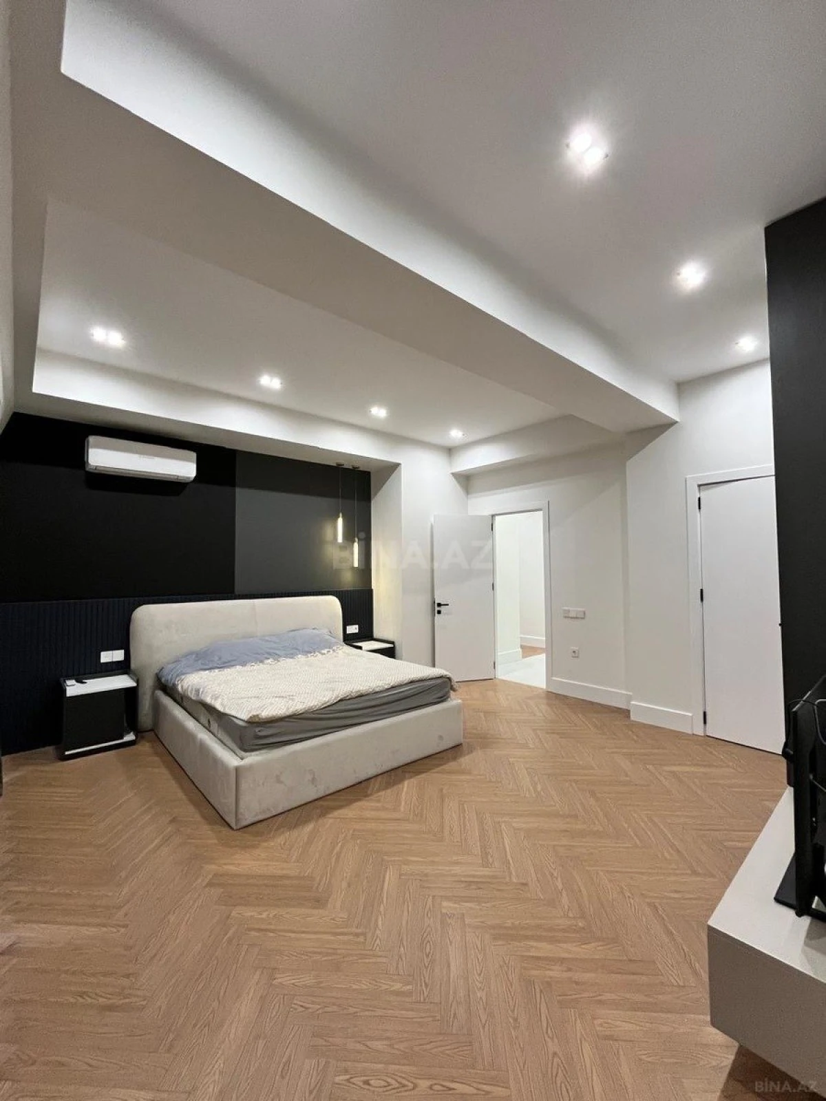 Kirayə verilir 3 otaqlı mənzil 120 m²