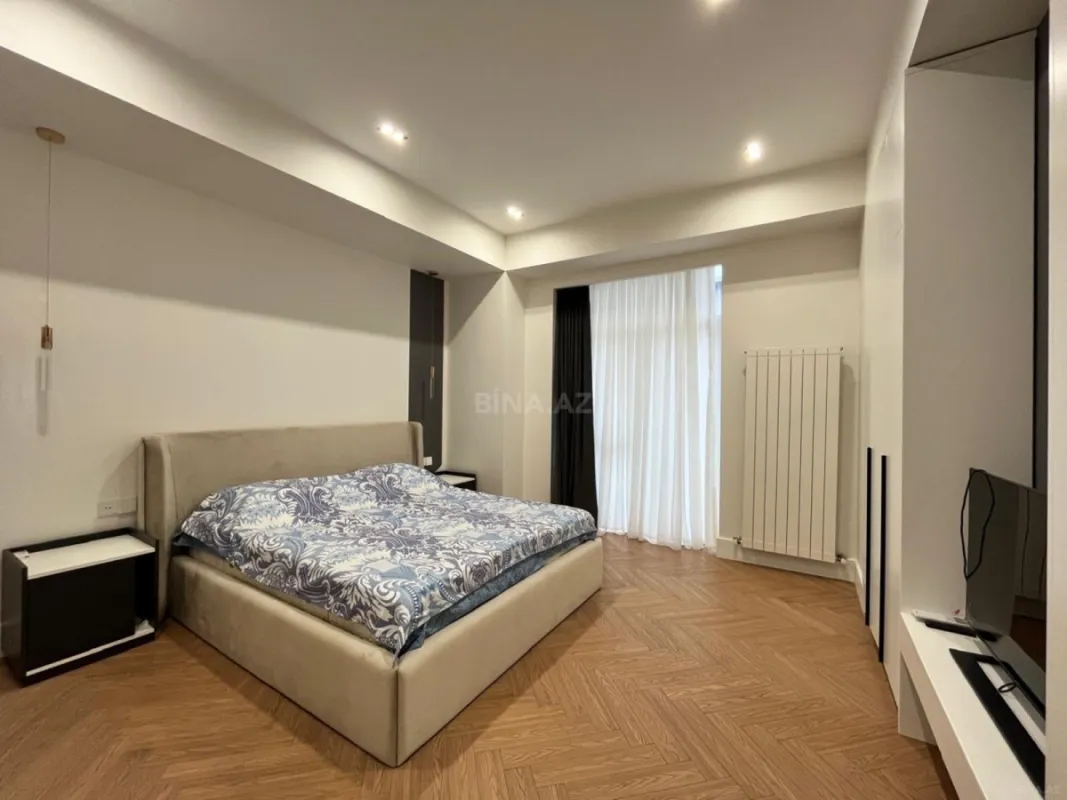 Kirayə verilir 3 otaqlı mənzil 120 m²