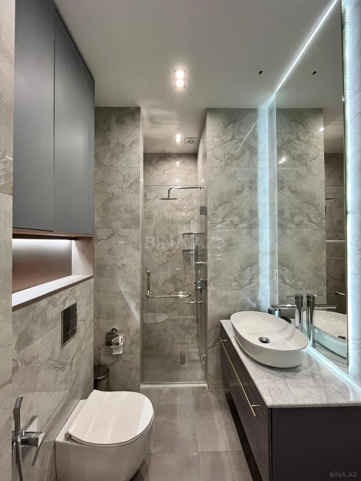 Kirayə verilir 3 otaqlı mənzil 120 m²