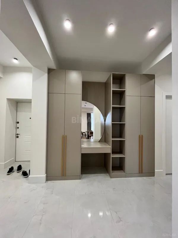 Kirayə verilir 3 otaqlı mənzil 120 m²