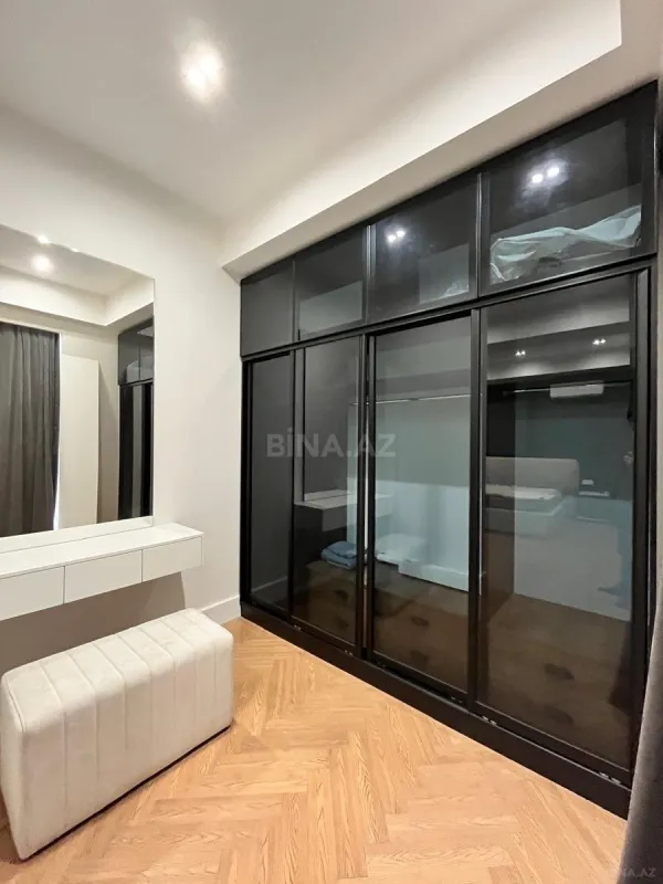 Kirayə verilir 3 otaqlı mənzil 120 m²