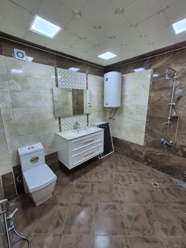 Satılır 4 otaqlı mənzil 80 m²