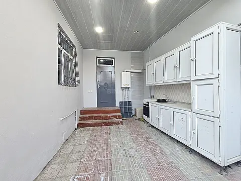 Satılır 2 otaqlı həyət evi 70 m²